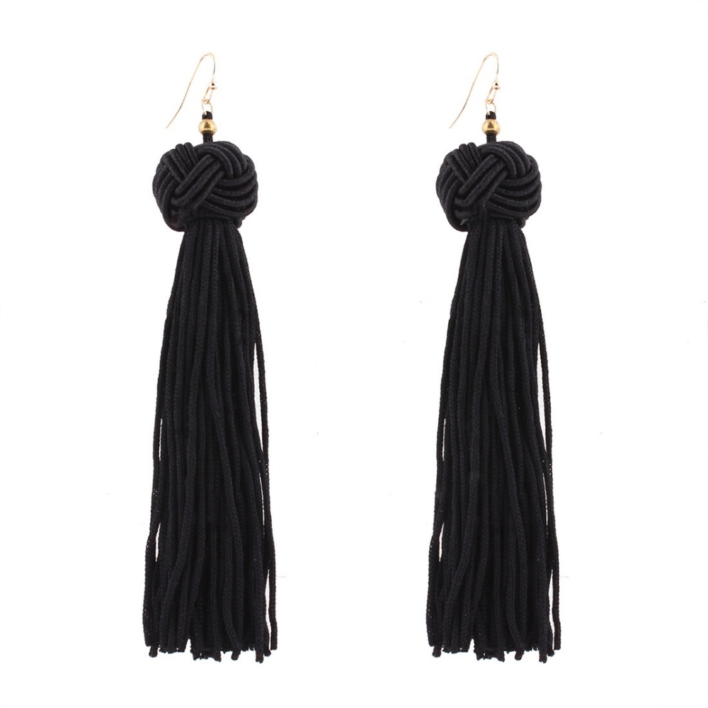 BLACK TASSEL EARRINGS